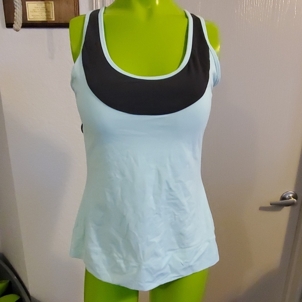 NEW Lucy workout/yoga top builtin shelf bra L. NEW